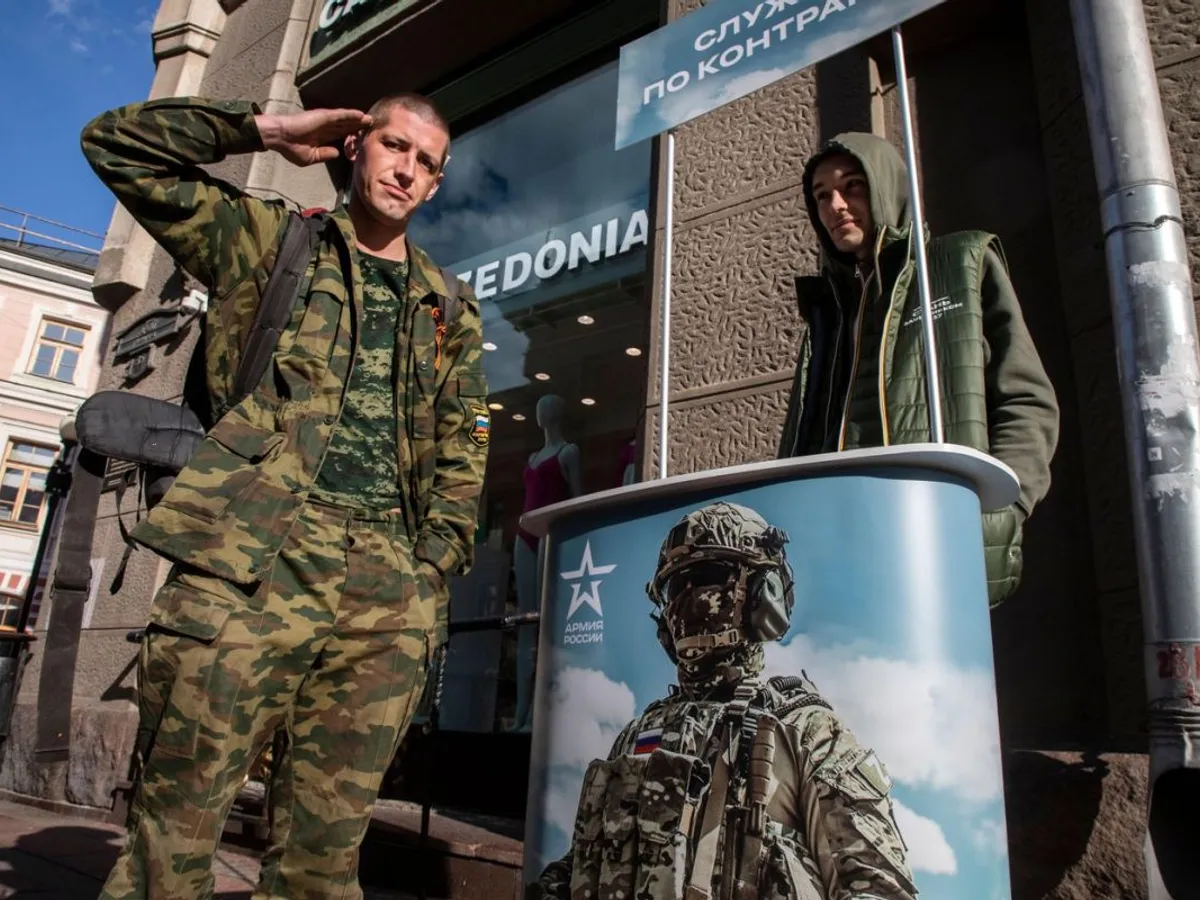 Amnesty International acuză Rusia de trafic de persoane: Străinii, racolați pentru război