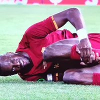 Atacantul AS Roma Tammy Abraham s-a tăvălit ca în filme în finala Conference League. / Foto: captură video