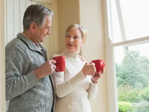 Cu cât a crescut pensie în numai o lună? Care pensionari iau mai mulți bani decât în aprilie? - Foto: Freepik