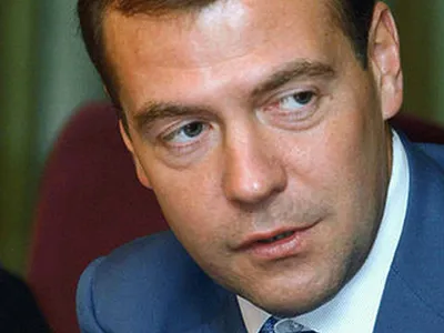 Fostul preşedinte rus Dmitri Medvedev spune că premierul japonez ar trebui să-şi facă seppuku - Foto: Presidential Press and Information Office