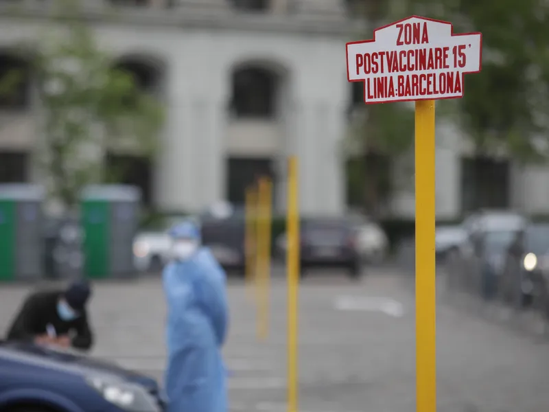 Centrul de vaccinare din București. Inquam Photos / Octav Ganea