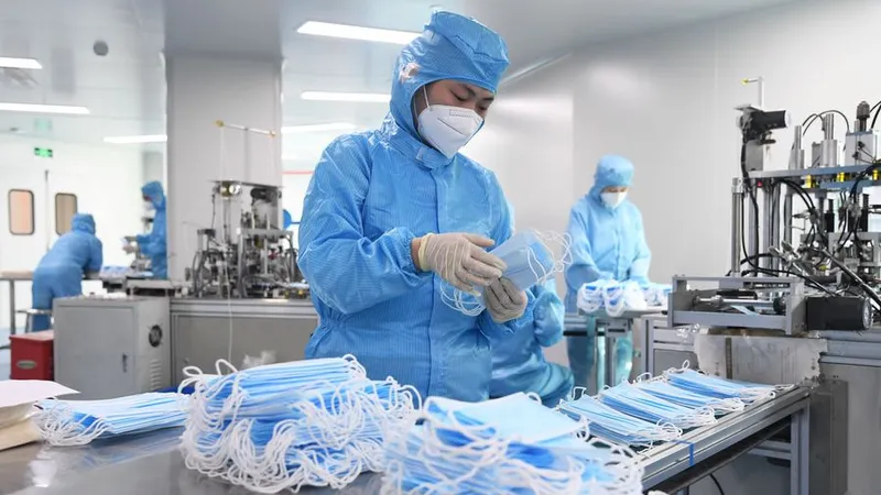 Măștile vor veni din China/FOTO: news.cgtn.com