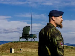 VIDEO Ungaria are cel avansat sistem radar din lume care doboară 90% din rachete. Ce face România? - Foto: Profimedia Images