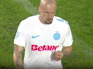 Nu s-a putut abține! Gestul făcut de Chiricheș, după ce a fost schimbat în minutul 29 la CFR - FCSB
