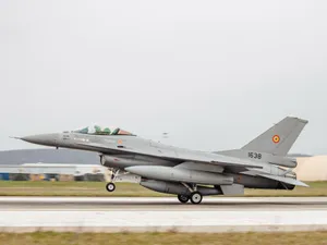 VIDEO Avioane F-16 Fighting Falcon ale Forțelor Aeriene Române, gata să apere cerul Țărilor Baltice - FOTO: Forțele Aeriene Române