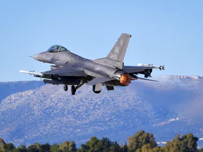 Avion F-16 - Foto: Profimedia Images (Imagine cu rol ilustrativ)