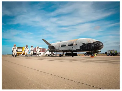 Misteriosul avion spațial X-37B al armatei americane/foto: us air force