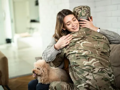 Regatul Unit lansează program pentru tineri sub 25 de ani: un an de pregătire militară remunerată - Foto: Freepik (Imagine cu rol ilustrativ)