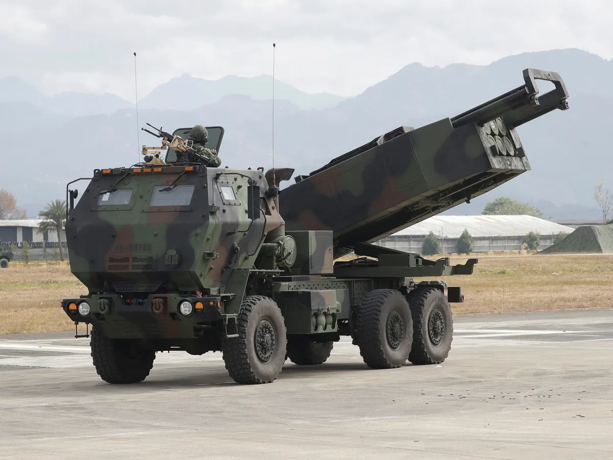 Taiwan instalează lansatoare de rachete HIMARS împotriva Chinei. România și-a luat HIMARS de 1.500.000.000$