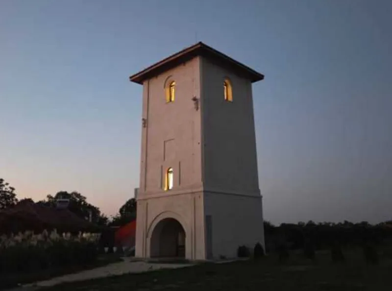 Turnul medieval de la Hotărani - Foto: Agerpres / Primăria Fărcășele