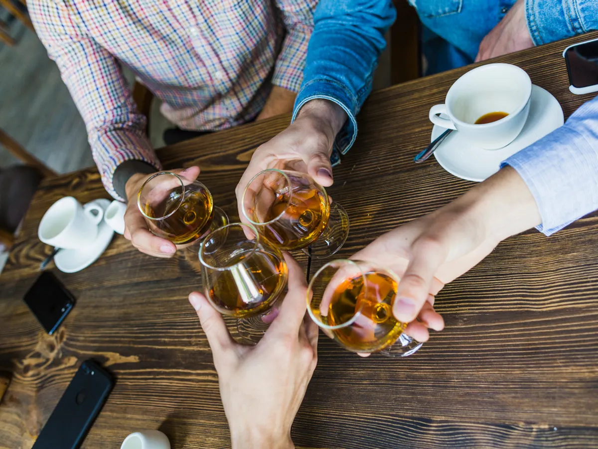 Accizele și TVA-ul reprezintă aproximativ 60% din prețul final al băuturilor spirtoase - Foto: Freepik (imagine cu rol ilustrativ)