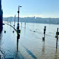 Inundații în Budapesta după ce Dunărea a ieșit din albie. A atins un nivel record de 7 metri - Foto: Monitorul Cluj
