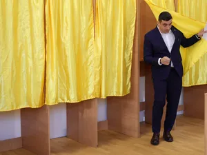 George Simion, contrat dur în direct la o televiziune franceză: Franța nu e dictatură cum acuzați - Foto: INQUAM PHOTOS / Octav Ganea
