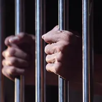 Un bărbat a fost condamnat la închisoare pentru că și-a pălmuit fiul de 15 ani. Ce făcuse băiatul? - Foto: Istock / imagine cu rol ilustrativ