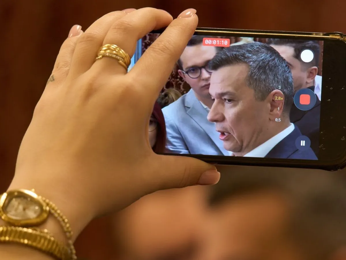 Preşedintele PSD, Sorin Grindeanu, vorbeşte în timpul unei conferinţe de presă - Foto: Profimedia Images