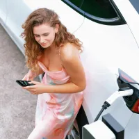 Cele mai eficiente mașini electrice, testate la 130 km/h pe autostradă. Nu multe merg peste 300 km - Foto: Freepik (Imagine cu rol ilustrativ)