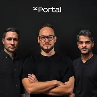 Sergiu Biriș, co-fondator și CEO al xPortal, alături de Marko Bradic (ex-CEO Alphalink) și Mohit Tilwani (ex-CTO Alphalink)