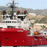 Nava umanitară Ocean Viking a salvat 129 de migranți în Mediterana în weekend/FOTO: dw.com