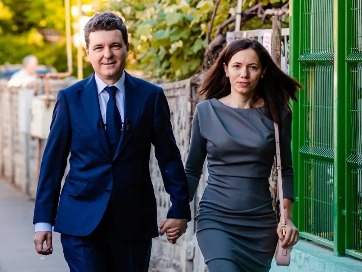 Cum s-a schimbat viața Mirabelei Grădinaru după ce a devenit prima doamnă? Colegii mă întrebau «Mai vii?»