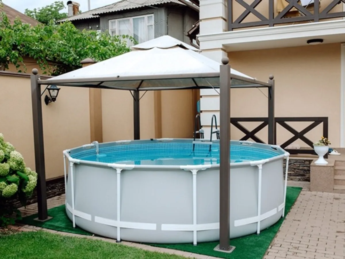 Piscine pentru grădină mică: 7 soluții practice pentru spații reduse (P)