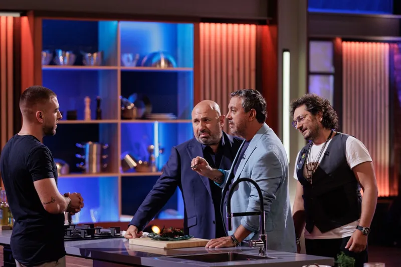 Florin Dumitrescu, Catalin Scarlatescu si Sorin Bontea la Masterchef - Foto: ProTV