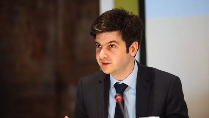 Senatul a votat noua conducere a Institutului Cultural Român. Liviu Jicman, preşedinte. / Foto: rfi.ro