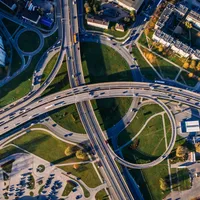 CNAIR se digitalizează. A lansat aplicația eAST, de emitere de autorizații speciale de transport - Foto: pexels.com/Aleksejs Bergmanis