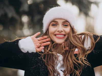 Femeie  fericită Foto: Freepik (imagine cu rol ilustrativ)