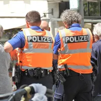 Polițiști elvețieni - Foto: Profimedia Images (Imagine cu rol ilustrativ)