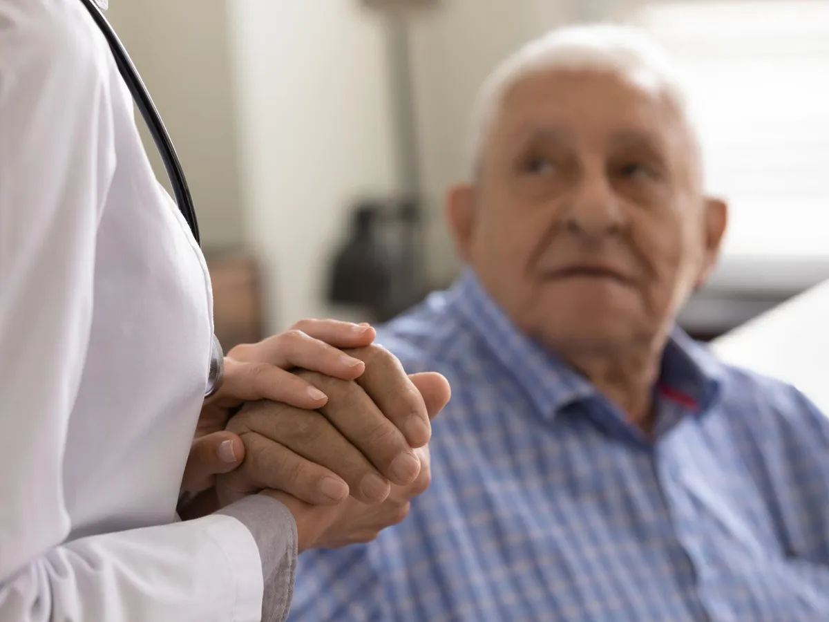 pensionar la spital - Foto: magnific