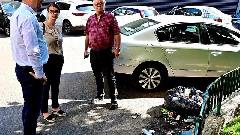 Primarul sectorului 2, Radu Mihaiu, spune că dacă locuitorii sectorului își fură singuri căciula, riscă să rămână fără ea - Foto: Facebook/ Radu Mihaiu