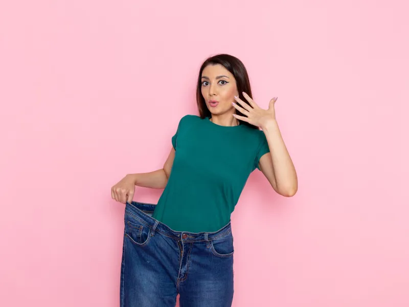 Femeie care vrea să slăbească - Foto: Freepik