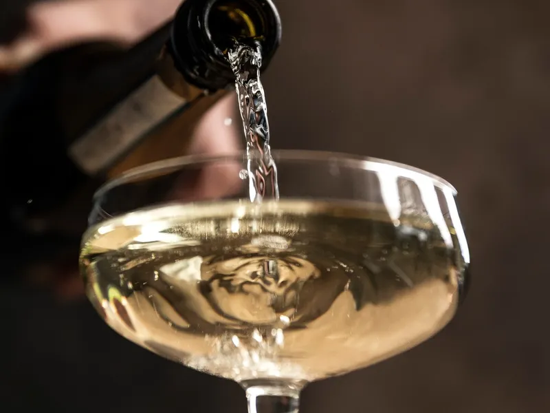 Unii nu își pot închipui viața fără prosecco dar specialiștii în vinuri spun că ar putea dispărea Foto: Profimedia Images (fotografie cu caracter ilustrativ)