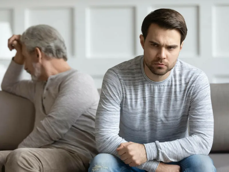 Un tată și-a regăsit fiul răpit după 22 de ani. Băiatul înfiat de o familie bogată l-a respins Foto: Shutterstock(fotografie cu caracter ilustrativ)