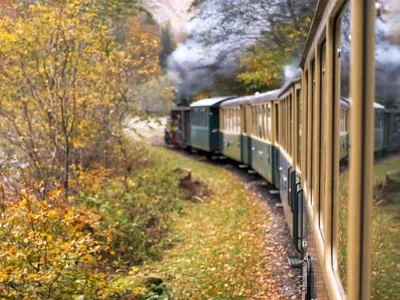 Tren care se deplasează - Foto: Freepik (rol ilustrativ)