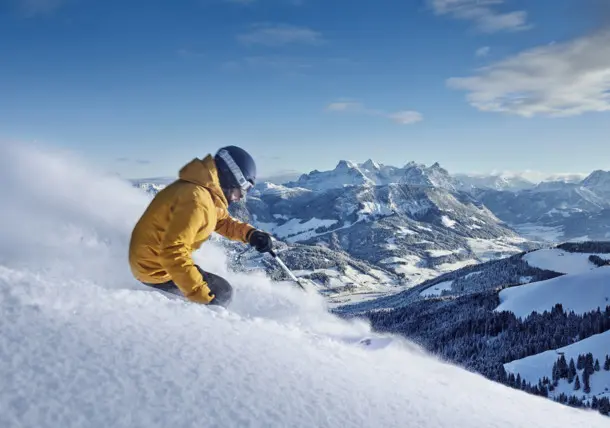 Focar de COVID-19, descoperit în rândul instructorilor de schi din Tirol (Austria). / Foto: austria.info