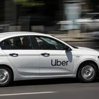 Cum te angajezi șofer de taxi, Bolt sau Uber? Mare atenție! Se schimbă legea! - FOTO: Inquam Photos / Octav Ganea