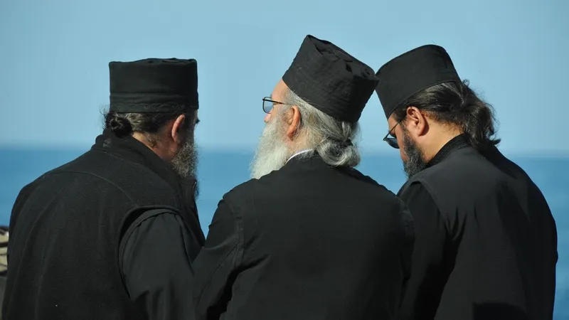 Scandal pe Muntele Athos! Un călugăr român a fost arestat după ce ar fi bătut un alt călugăr - Foto: Profimedia Images/ Imagine cu caracter ilustrativ
