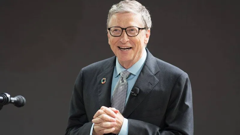 Bill Gates: Faza „acută” a pandemiei de Covid-19 se va încheia în 2022/FOTO: Facebook/BillGates