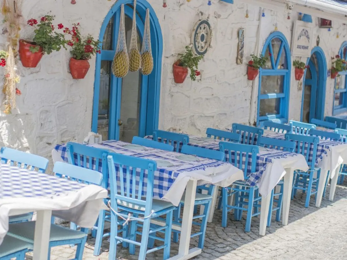 Accesul în restaurante, la interior, doar cu vaccin, în Grecia/FOTO: thatsweetgift.com