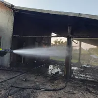 Flăcările au fost stinse de pompierii ajunși de urgență. FOTO: ISU Tulcea