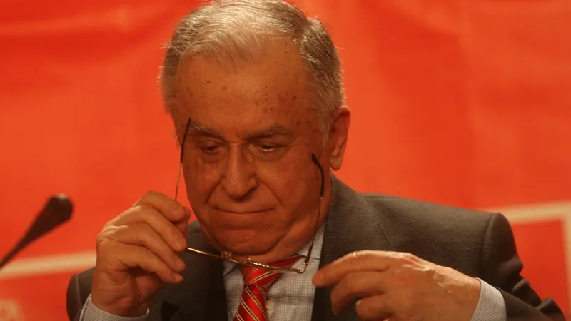 Starea lui Ion Iliescu s-a agravat. Cele mai recente informații transmise de Spitalul SRI - Foto: Profimedia Images