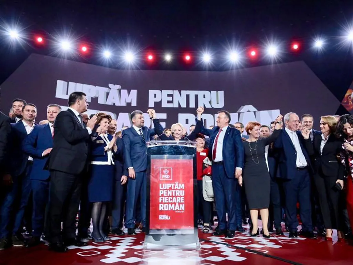 Viorica Dăncilă pe vremea când era premier și nu se întreba dacă cineva din PSD și-a permis să o facă  proastă Foto: Facebook