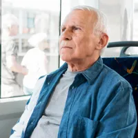 Pensie și salarii tăiate cu 15% din toamnă. Coșmarul pensionarilor se poate întoarce după 15 ani - Foto: Freepik (Imagine cu rol ilustrativ)