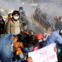 Cinci morţi în cursul unor noi manifestaţii de protest în Myanmar / bbc.com