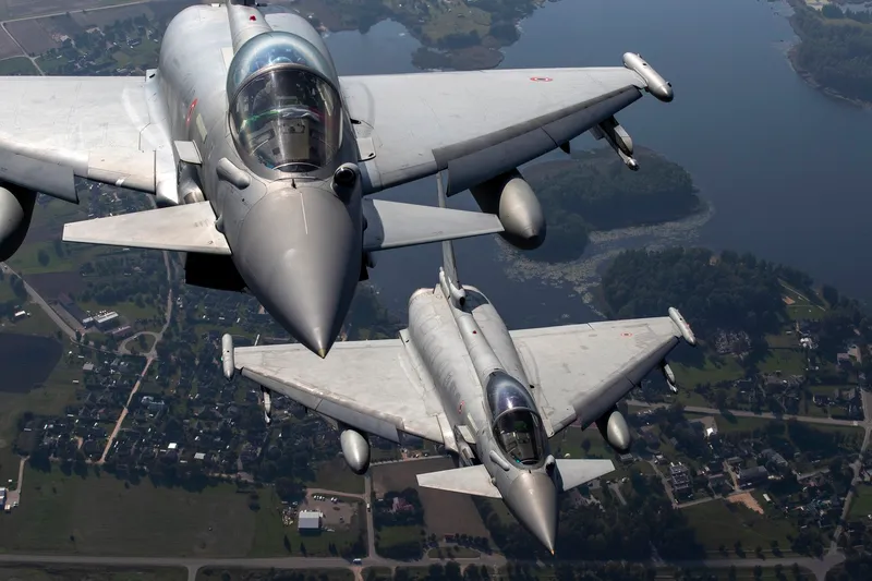 Avioanele NATO, autorizate să doboare ținte aeriene &icirc;n Baltica -  Foto: Profimedia Images (imagine cu  rol ilustrativ)