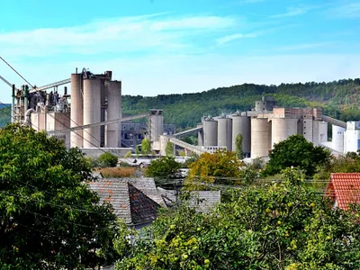 Fabrica de ciment Chișcădaga