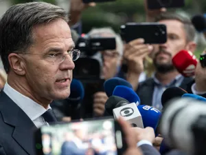 Ucraina ar putea primi „Articolul 5 NATO” după discuțiile cu Trump. Mark Rutte: Nu intră în Alianță - Foto: Profimedia images