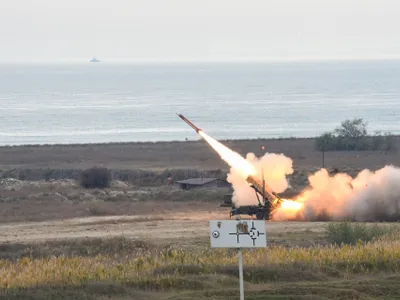 Frica de război duce la o producție record de 600 rachete Patriot în 2025. România, stocul complet - FOTO: MApN