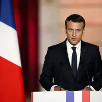 Macron a fost testat pozitiv pentru COVID/FOTO: britannica.com